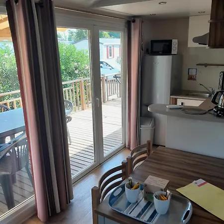 Grand Mobilhome Spacieux 8 Places Frejus/Straphael Exterior photo