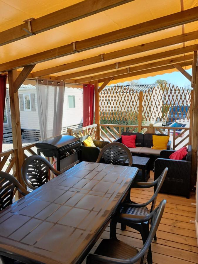 Grand Mobilhome Spacieux 8 Places Frejus/straphael Campsite Frejus