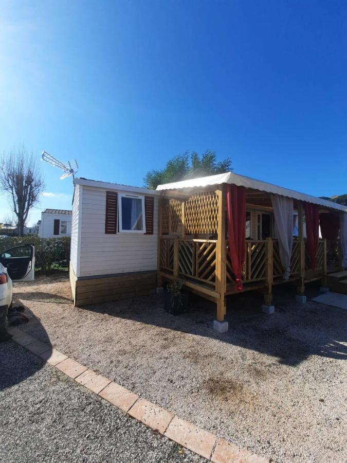 Campsite Grand Mobilhome Spacieux 8 Places Frejus/straphael *
