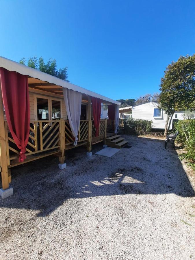 Grand Mobilhome Spacieux 8 Places Frejus/straphael *
